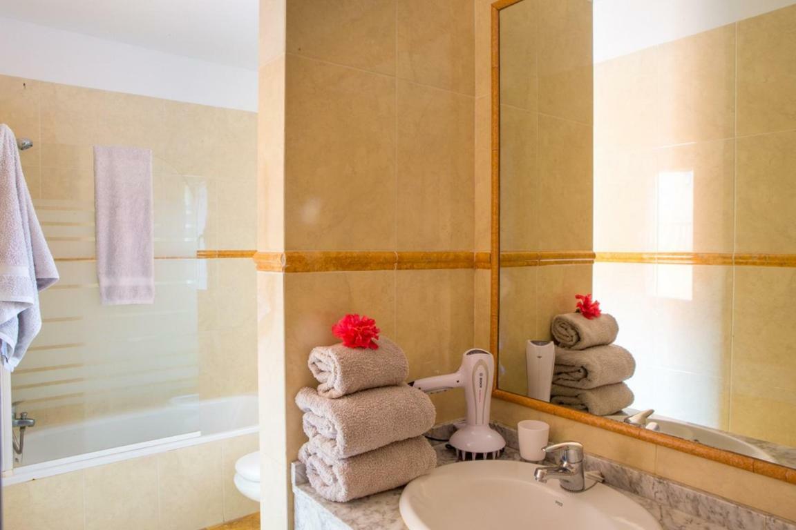 Cosy Townhouse In Costa Adeje Appartement Costa Adeje  Buitenkant foto